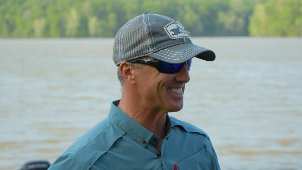 Edwin Evers - A Fishing Story With Ronnie Green (Season 11, Episode 6 ...