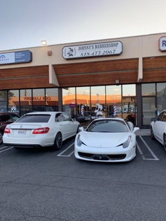 Johnny’s Barbershop