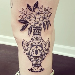 Fortune Tattoo tattoo studio photo