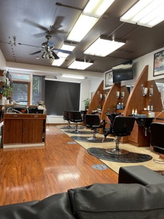 Tram's Salon