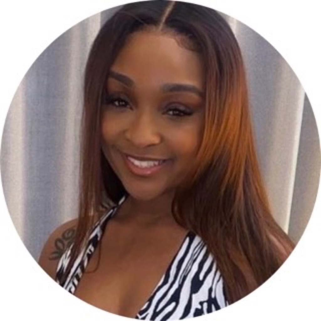 AppleMusic profile picture for @lailaaa