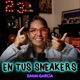 En tus sneakers