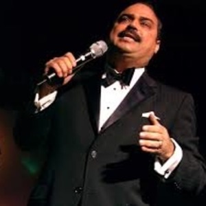 Noche de Romance con Gilberto Santa Rosa