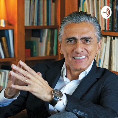 Dr. Alfonso Ruiz Soto.