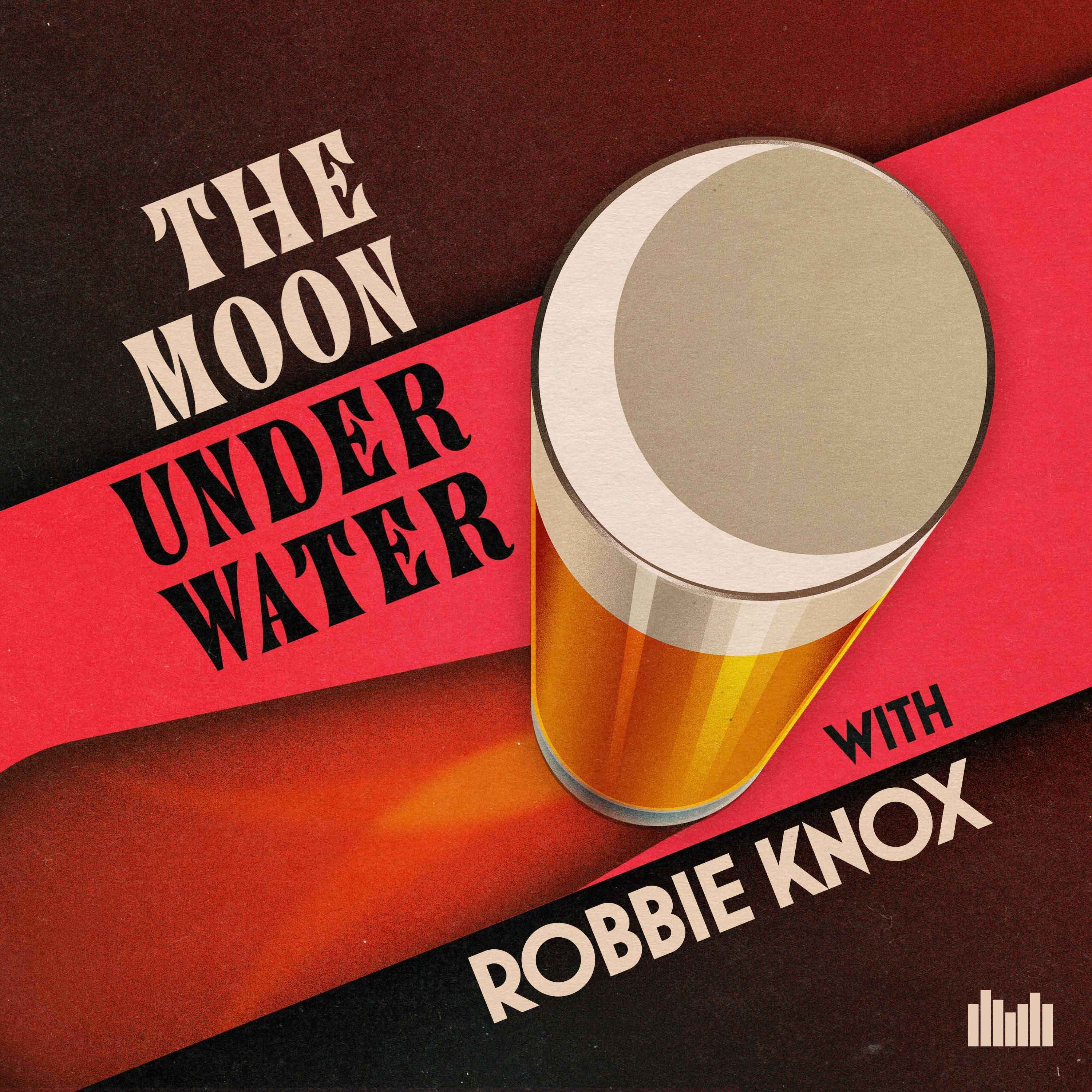 Introducing… Carrie Jade Does Not Exist The Moon Under Water Lyssna