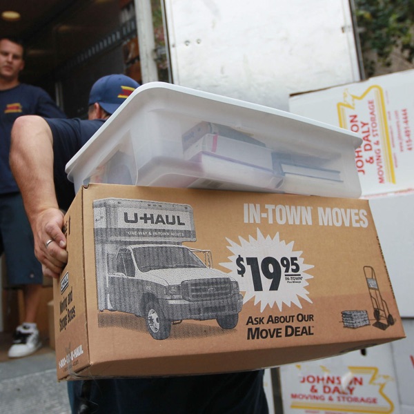How are moving companies faring with high mortgage rates? photo