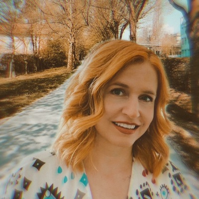 Ángela Vazi Ángela Vazi