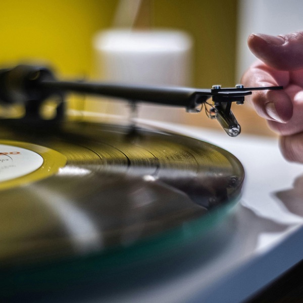 La fiebre del vinilo: ¿es cierto que la música se escucha mejor que en ‘streaming’? photo