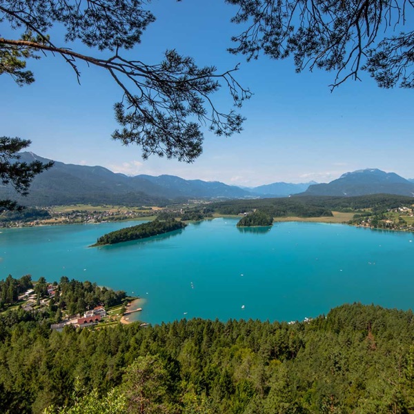 Der Faaker See bei Villach in Kärnten - Reise Sendung im Radio photo