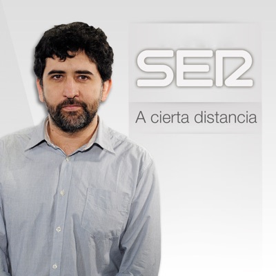 A cierta distancia A cierta distancia