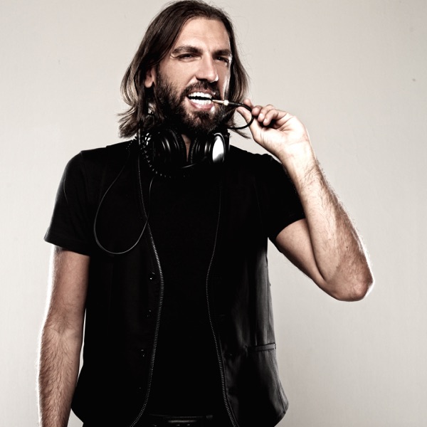 DJ Tarkan