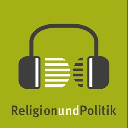 „Nicht nur als Spinner abtun“: Mitja Back und Bernd Schlipphak im Podcast über Verschwörungstheori