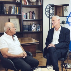 חמישים שנים למלחמת יום הכיפורים - בני גנץ בשיחה עם אביגדור קהלני על הנהגה ועל החברה הישראלית.