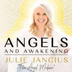 When Mom Knows Everything From The Other Side: An Angel Mediumship Reading with Julie Jancius