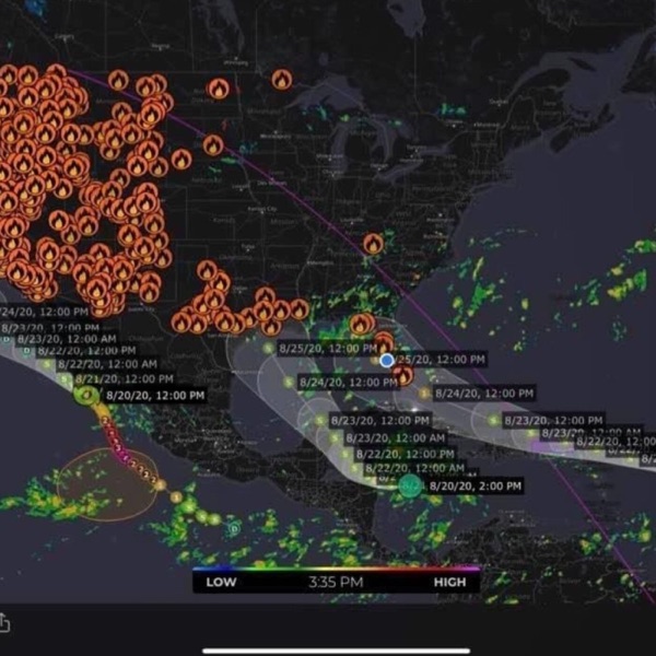 כמה כמה כמה כמה כמה קמאליה: הנשיאה הראשונה העתידית של אמריקה? photo