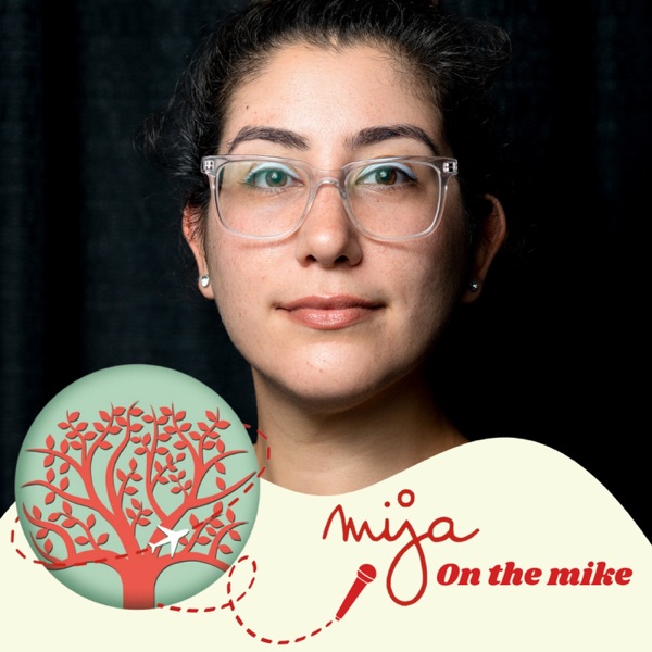 Mija on the mike with: Anna Hossnieh photo