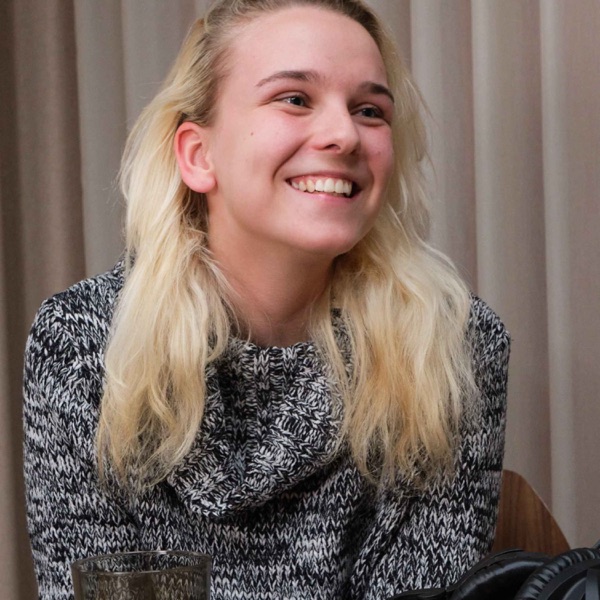 “At finde ro i kaos” - Unges Stemmer