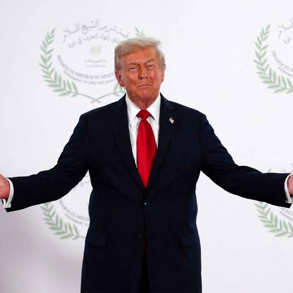 Trump: 'Now let’s end the Ukraine war' after Gaza triumph & UN convoy attacked by Russian forces in Ukraine photo