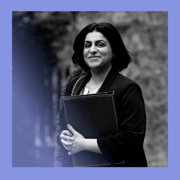 Flee country: Britain seeks to slash migration photo