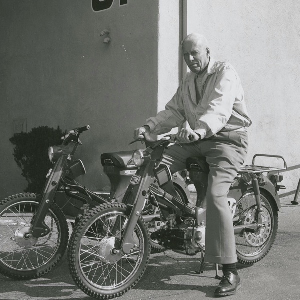 Howard Hawks 1955-1977 photo