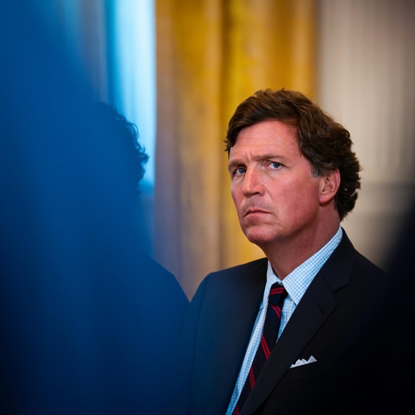 Tucker Carlson explains himself