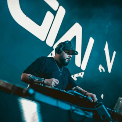 DJ GIAN Mixes:DJ GIAN
