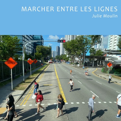 Marcher entre les lignes (à Singapour) Marcher entre les lignes (à Singapour)