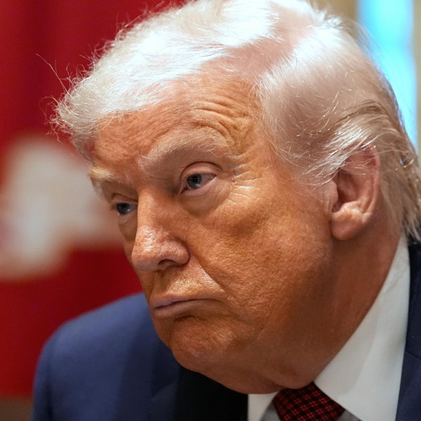 The Republicans bucking Trump photo