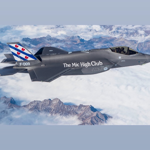#351 Bescherm je oren tegen Friese F-35! photo