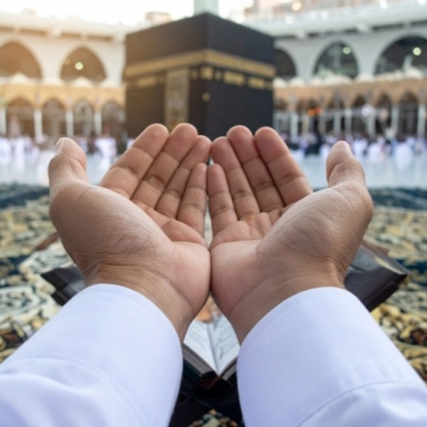 Umre Turları ile Huzurlu ve Güvenli Manevi Yolculuk Fırsatları