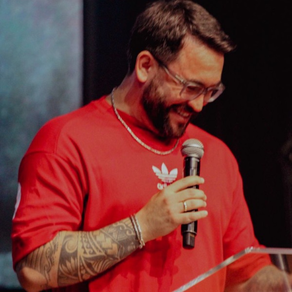 Pr. Maycon Tavares