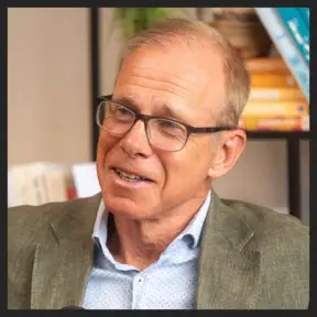 Professor shares 8 foods to lower inflammation and help you age slower | Professor Robert Thomas artwork