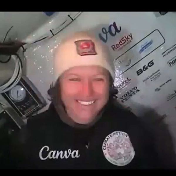 Lisa Blair Record Breaking Antarctica Attempt PART TWO photo