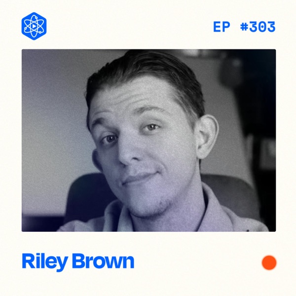 Riley Brown  — The AI Content Creator Who Doesn’t Write With AI photo