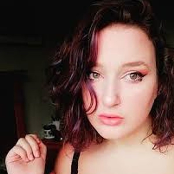 FEELS LIKE NAOMI IRION WAS THE MOST INNOCENT photo