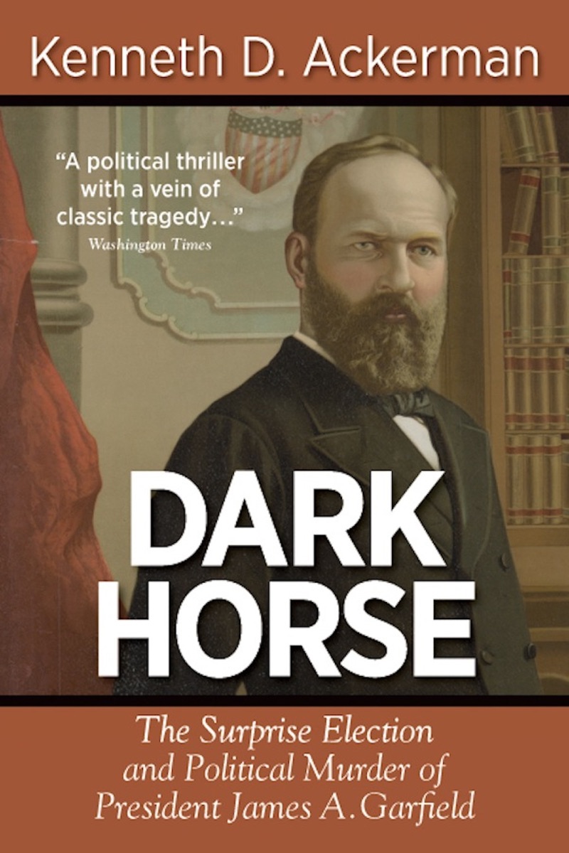 Dark Horse cover