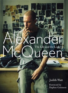 Alexander McQueen (Enhanced Edition) by Judith Watt