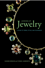 Looking at Jewelry - Susanne Gänsicke &amp; Yvonne J. Markowitz Cover Art