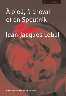 Read: À Book pied, à cheval et en Spoutnik