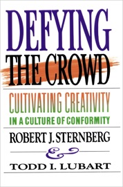 Defying the Crowd - Robert J. Sternberg