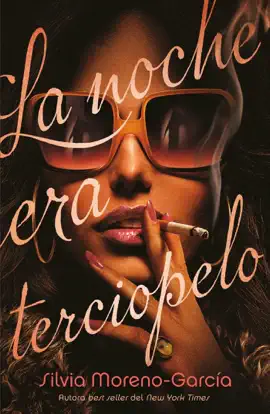 Read: La noche era terciopelo Book