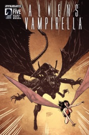 Aliens / Vampirella #5 - Corinna Bechko & Javier Garcia-Miranda