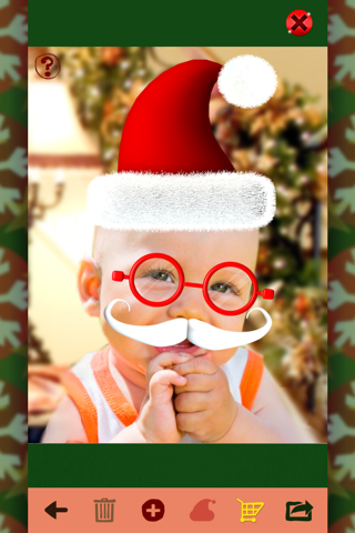 Santa Me Christmas Photo Booth – make yourself and yr friends into Santa, a Snowman and other festive Holiday Fun! screenshot 4