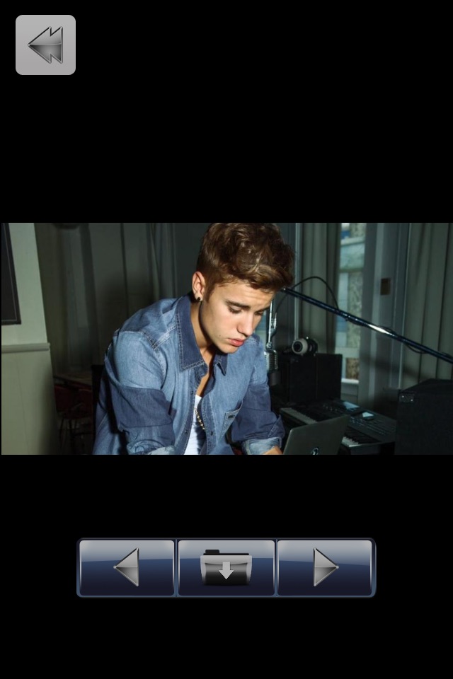 Wallpapers: Justin Bieber Edition screenshot 2