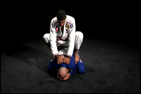 BRAZILIAN JIU-JITSU - Choke, finalization and guard passing techniques screenshot 3