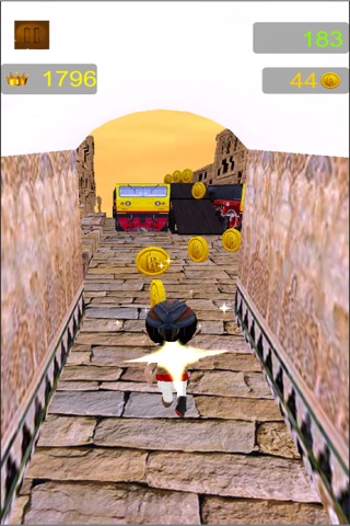 Arab Persian Prince Run 3D - Dodge a train and explore middle east temple screenshot 4