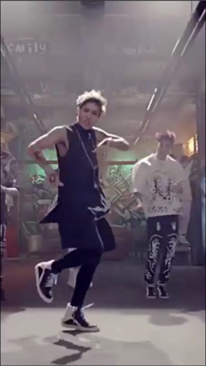 K-pop MV Trivia - Boy Bands