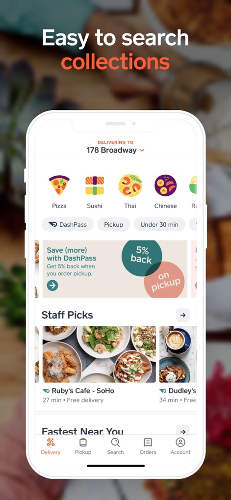 Caviar - Order Food Delivery - この画面では、ピザや寿司といったジャンル別のアイコンでレストランを簡単に絞り込める機能と、ピックアップ注文時に5%のキャッシュバックが得られる特典が視覚的に強調されています。