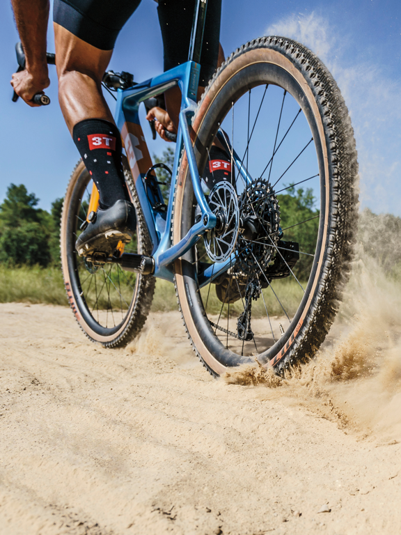 Men's Journal iPad screenshot 4 - Lifestyle app