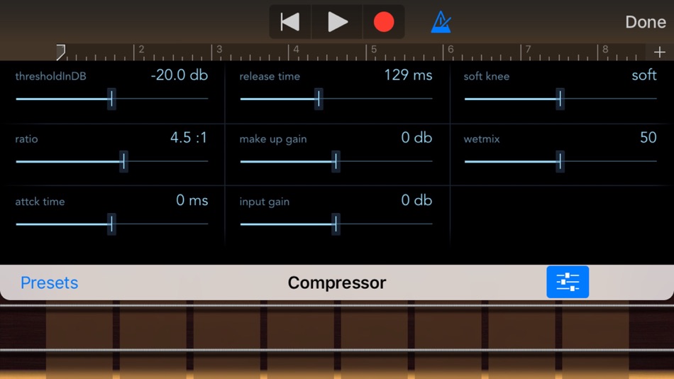 #5. Mix Bus Compressor (iOS) 由: Blue Mangoo Consulting Company Limited